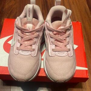 Nike Air Max INTRLK LITE